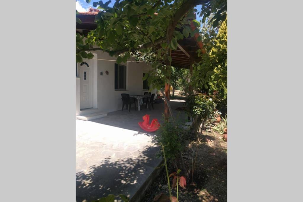 Irinis Cottage Καλά Νερά Εξωτερικό φωτογραφία